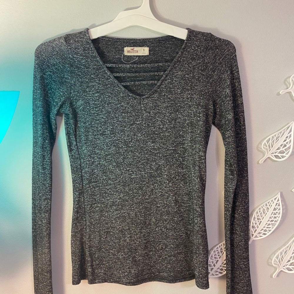 Hollister heather grey long sleeve
